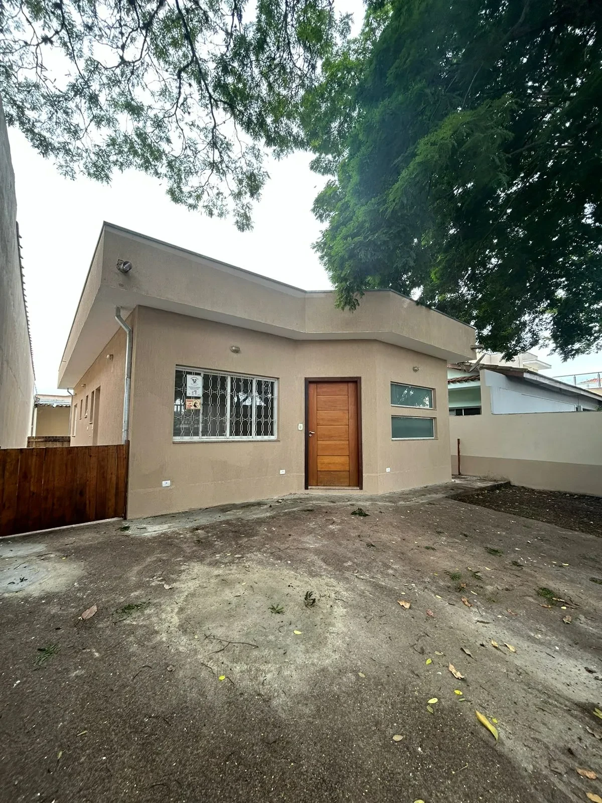 Foto do imóvel: Casa com 3 Quartos para Alugar, 147 metro em Jardim Siesta - Jacareí