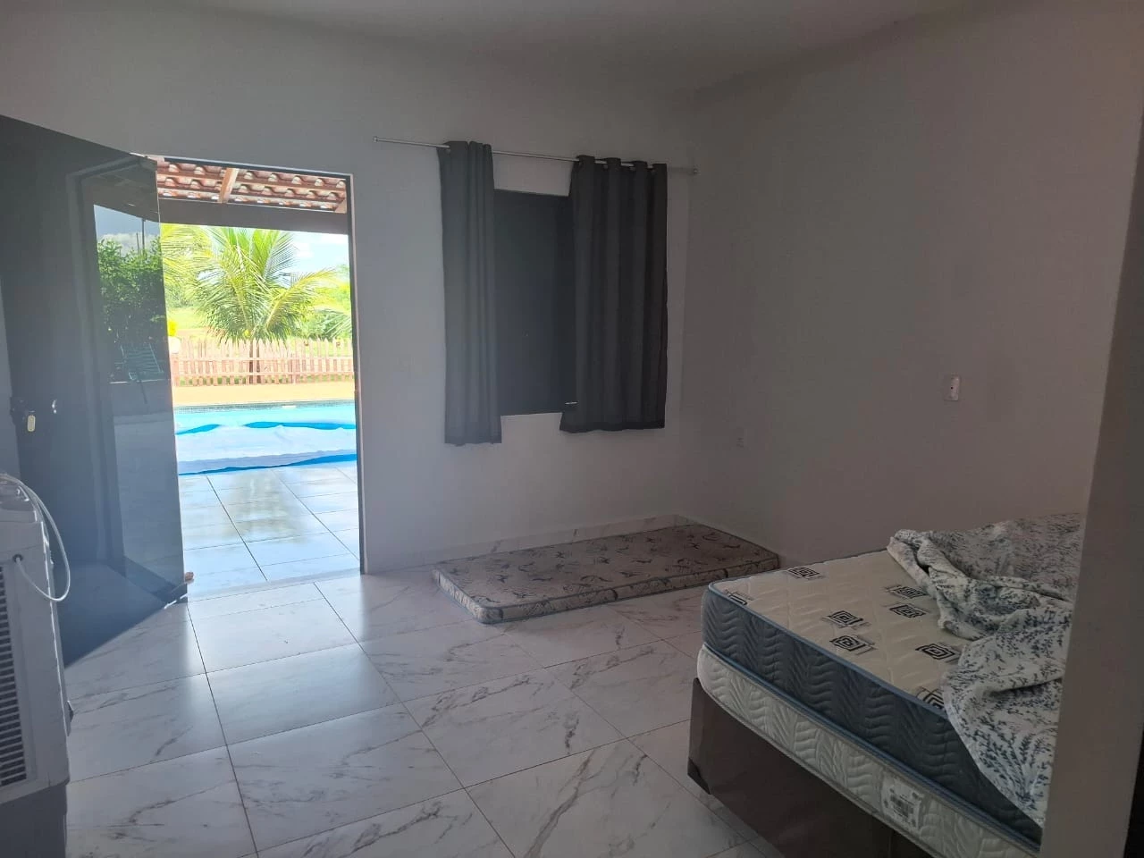 Imagem Casa de Condomínio com 4 Quartos à Venda, 300 m² em Varjão - Varjão