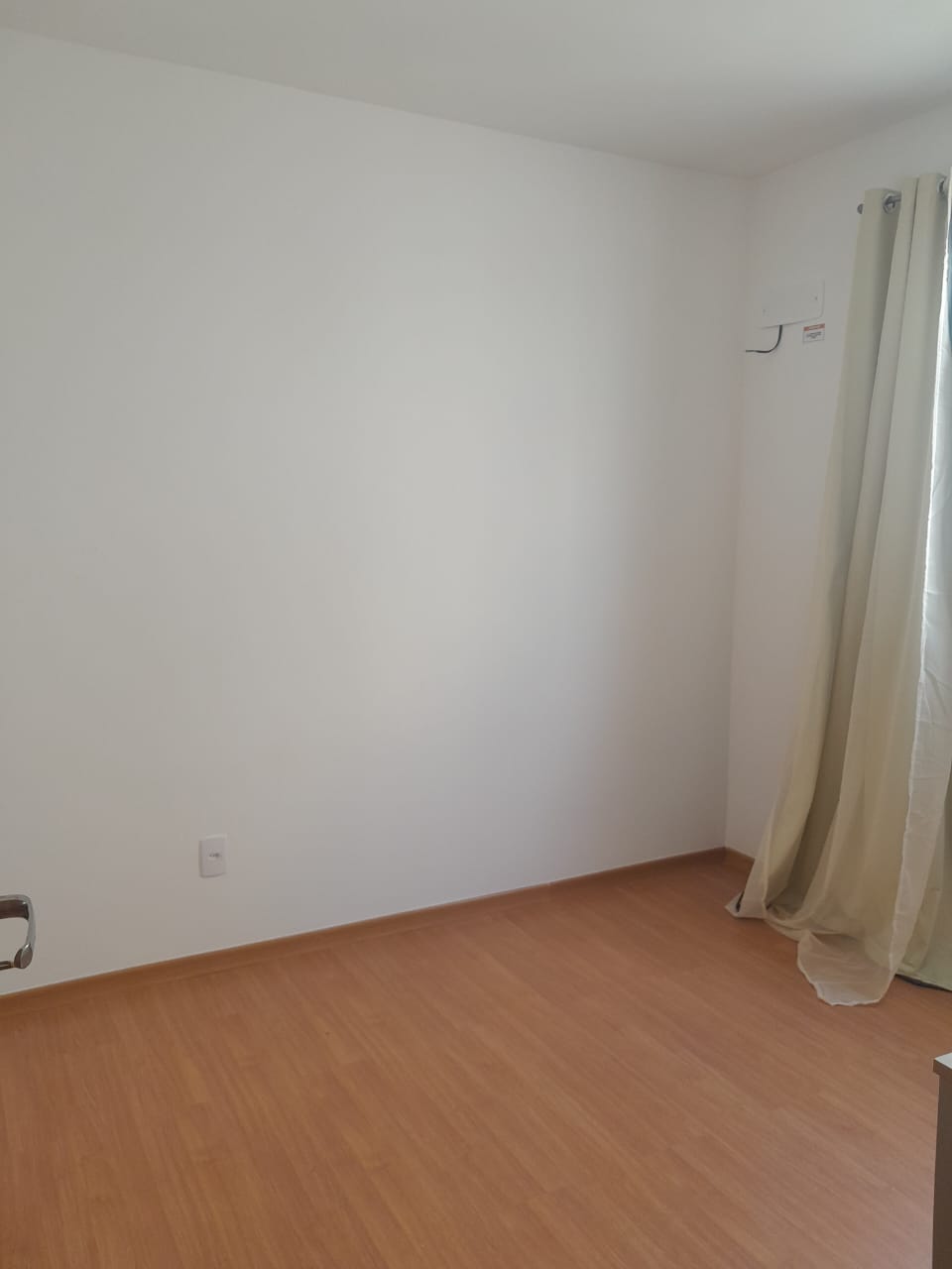 Apartamento com 2 Quartos para Alugar, em Centro - Lauro de Freitas