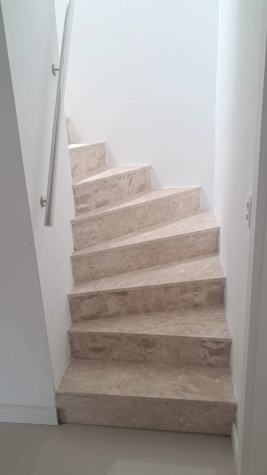 Imagem Casa de Condomínio com 4 Quartos à Venda, 170 m² em Tristeza - Porto Alegre