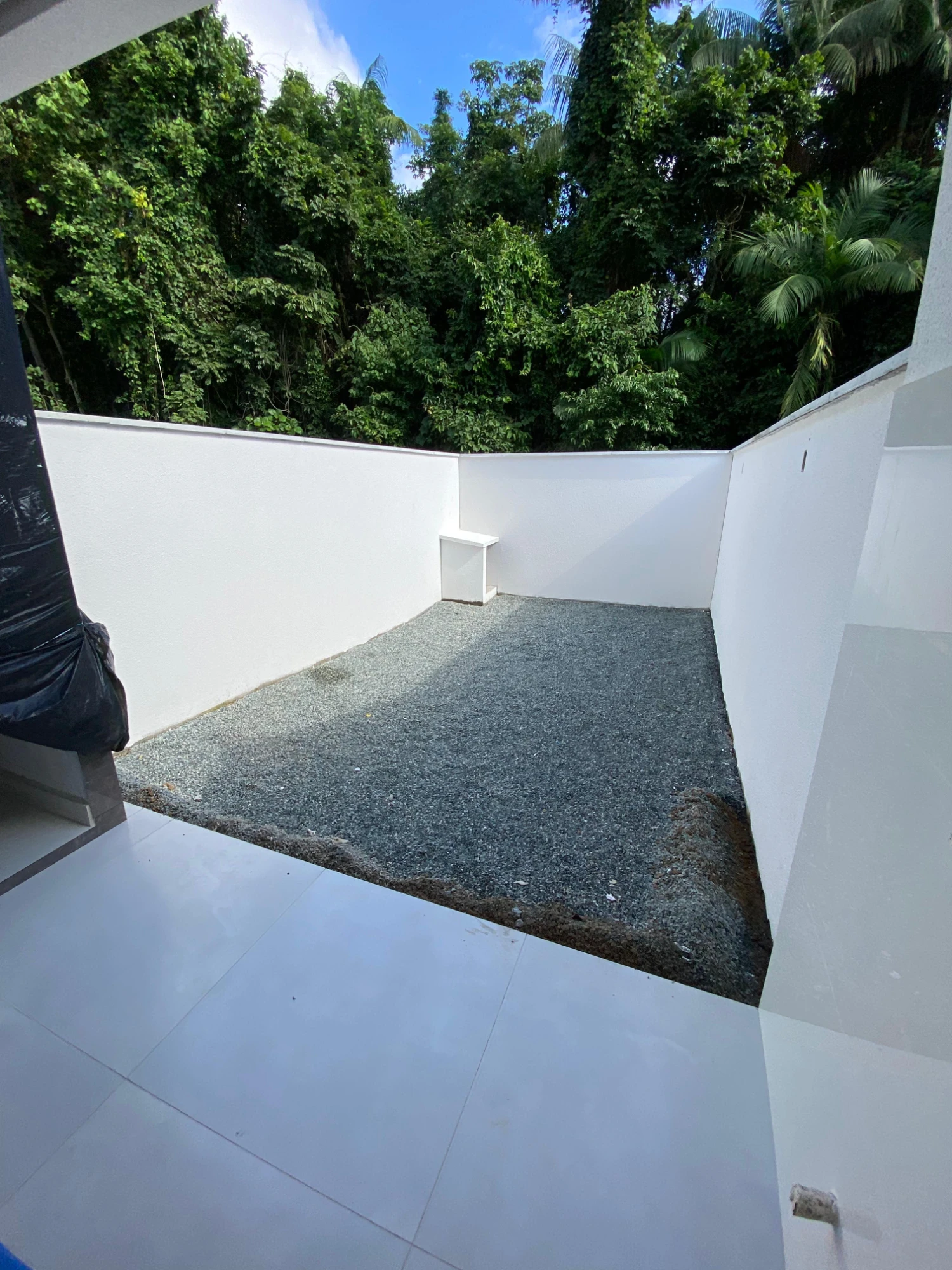 Imagem Sobrado com 3 Quartos à Venda, 125 metros em Floresta - Joinville
