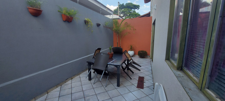 Imagem Sobrado com 4 Quartos à Venda, 17.920 m² em Jardim América - Goiânia