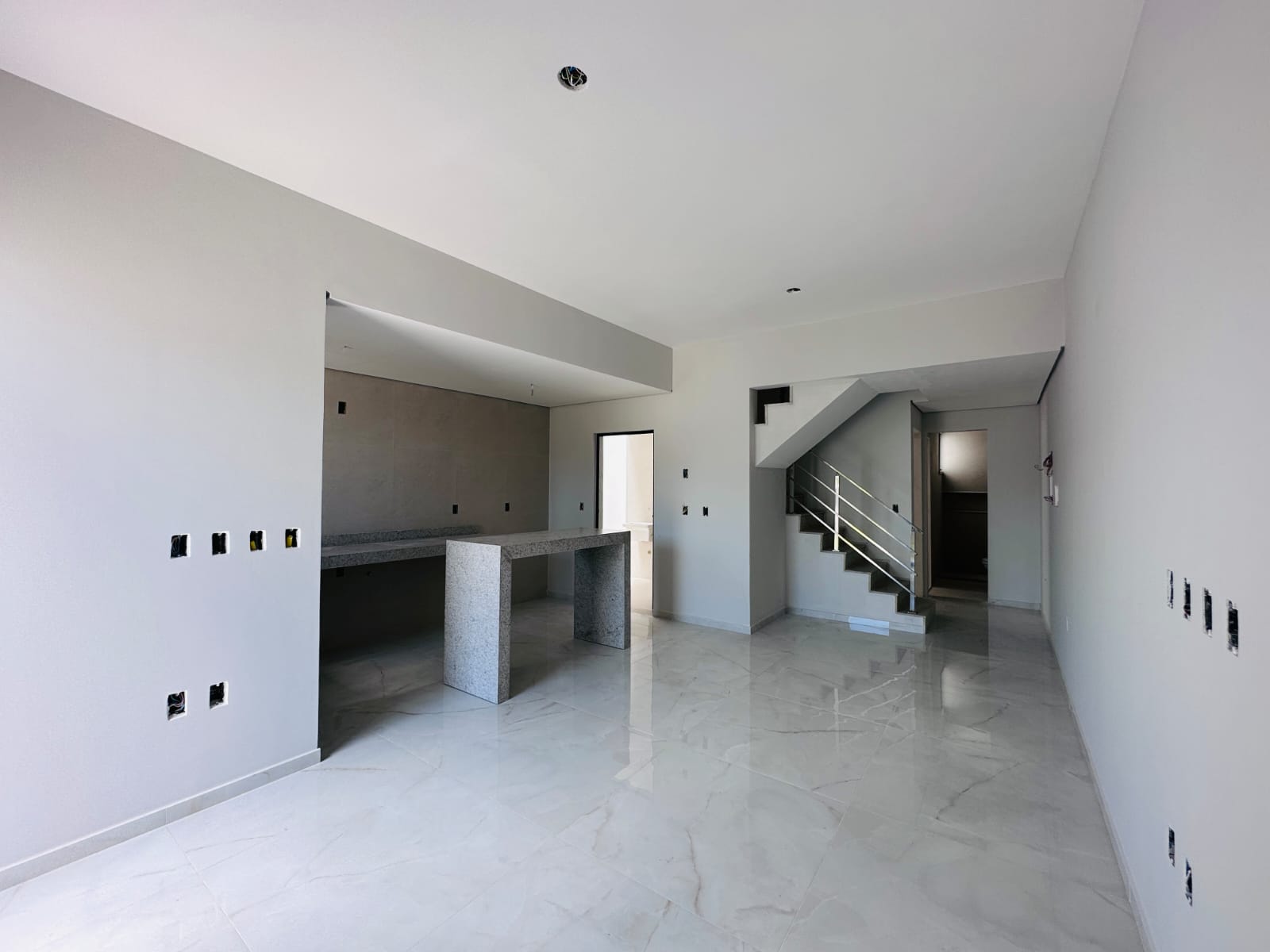 Imagem Casa com 3 Quartos à Venda, 118 m² em Olho d'água - Eusébio