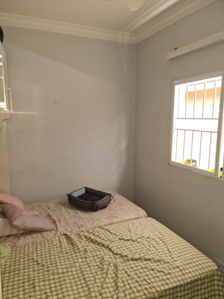 Casa com 3 Quartos à Venda,  em Vila Menck - Osasco