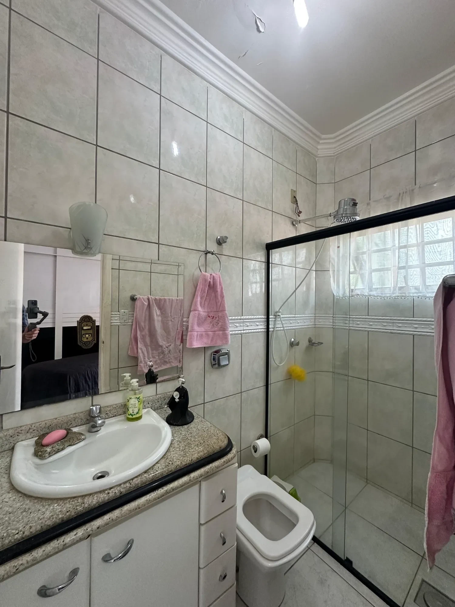 Imagem Casa com 3 Quartos à Venda ou Locação, 247 m² em Jardim Itália - Cuiabá