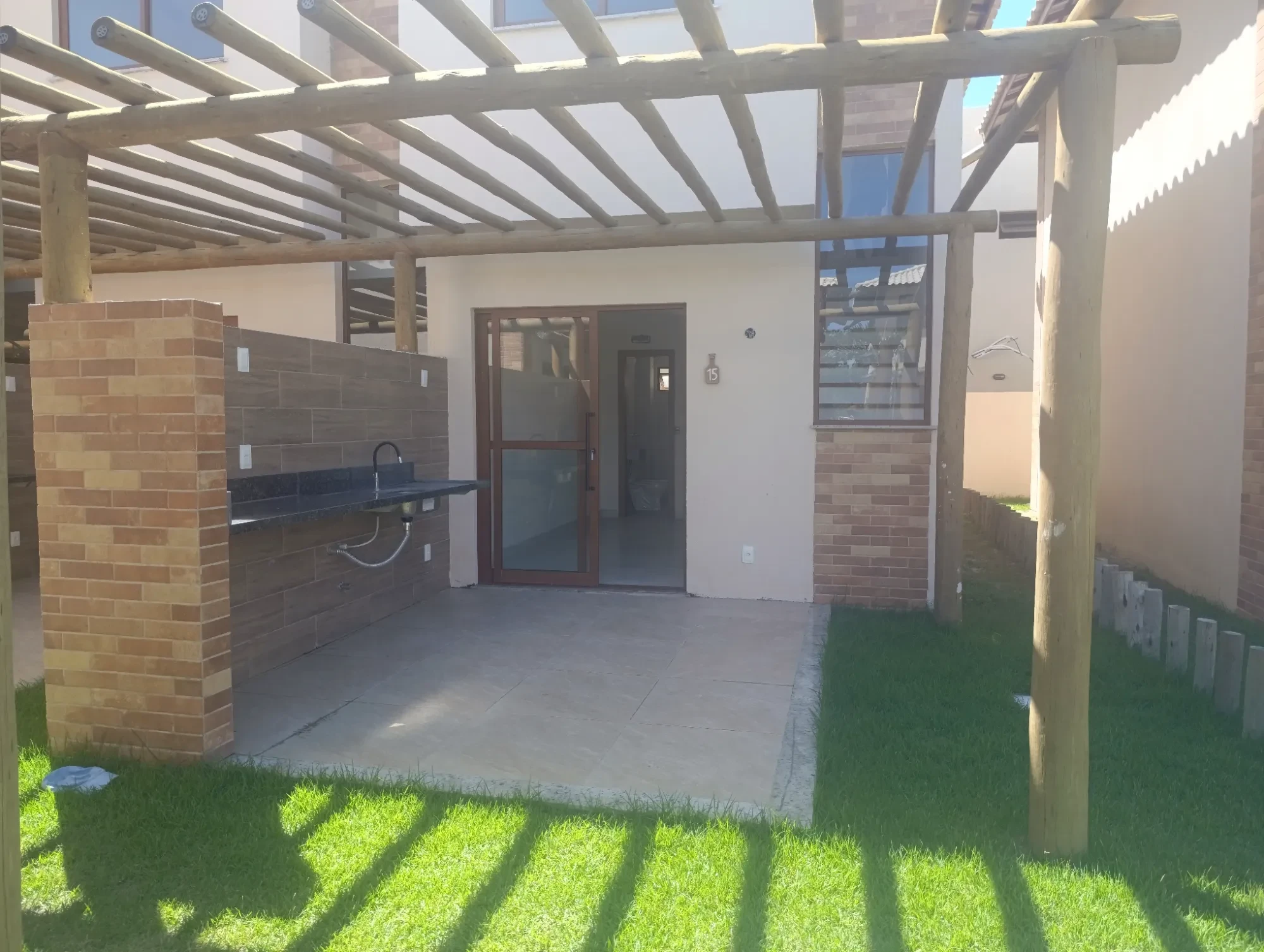 Casa de Condomínio com 2 Quartos à Venda, 75 m² em Imbassaí - Mata de São João