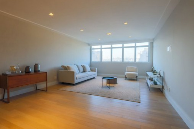 Imagem Apartamento com 3 Quartos à Venda, 212 m² em Vila Nova Conceição - São Paulo