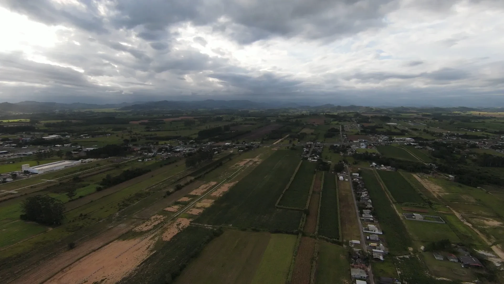 Foto do imóvel: Terreno à Venda, 350 m² em Sombrio - Sombrio