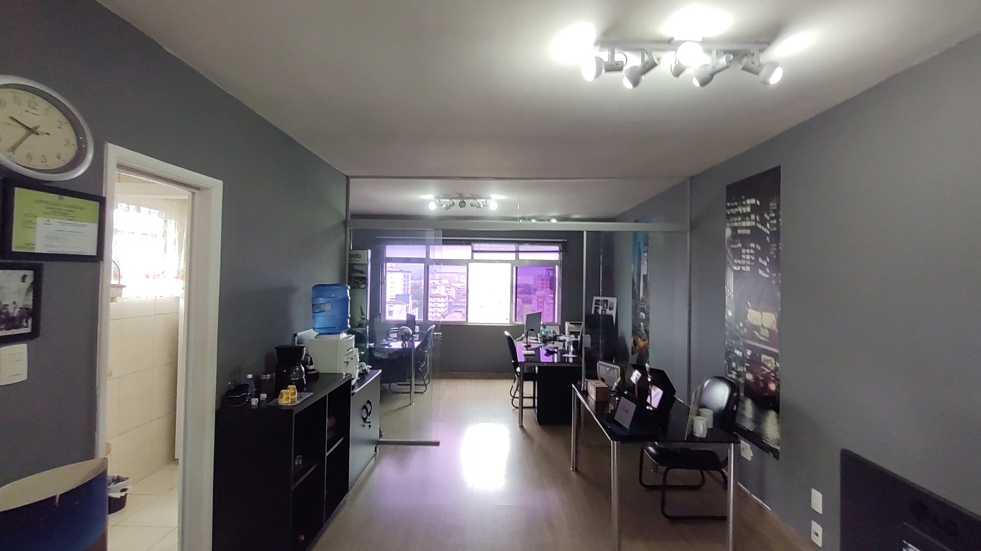 Foto do imóvel: Sala Comercial à Venda, 38 m²em Embaré - Santos