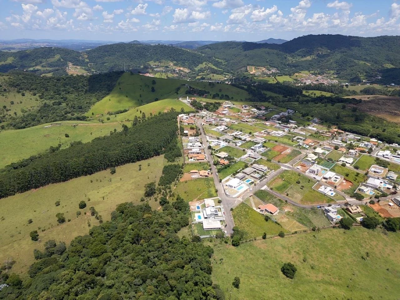 Foto do imóvel: Chácara com 4 Quartos à Venda, 490 m² em Vargem - Vargem