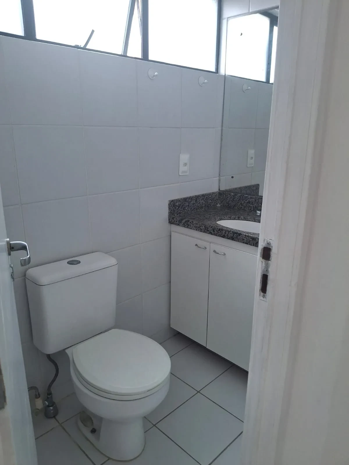 Imagem Apartamento com 3 Quartos para Alugar, 92 metros em Boa Viagem - Recife
