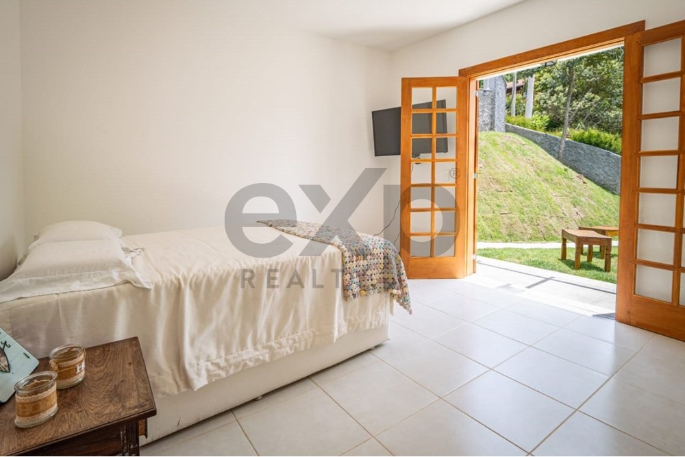 Foto do imóvel: Casa de Condomínio com 5 Quartos à Venda, 608 m² em Itaipava - Petrópolis