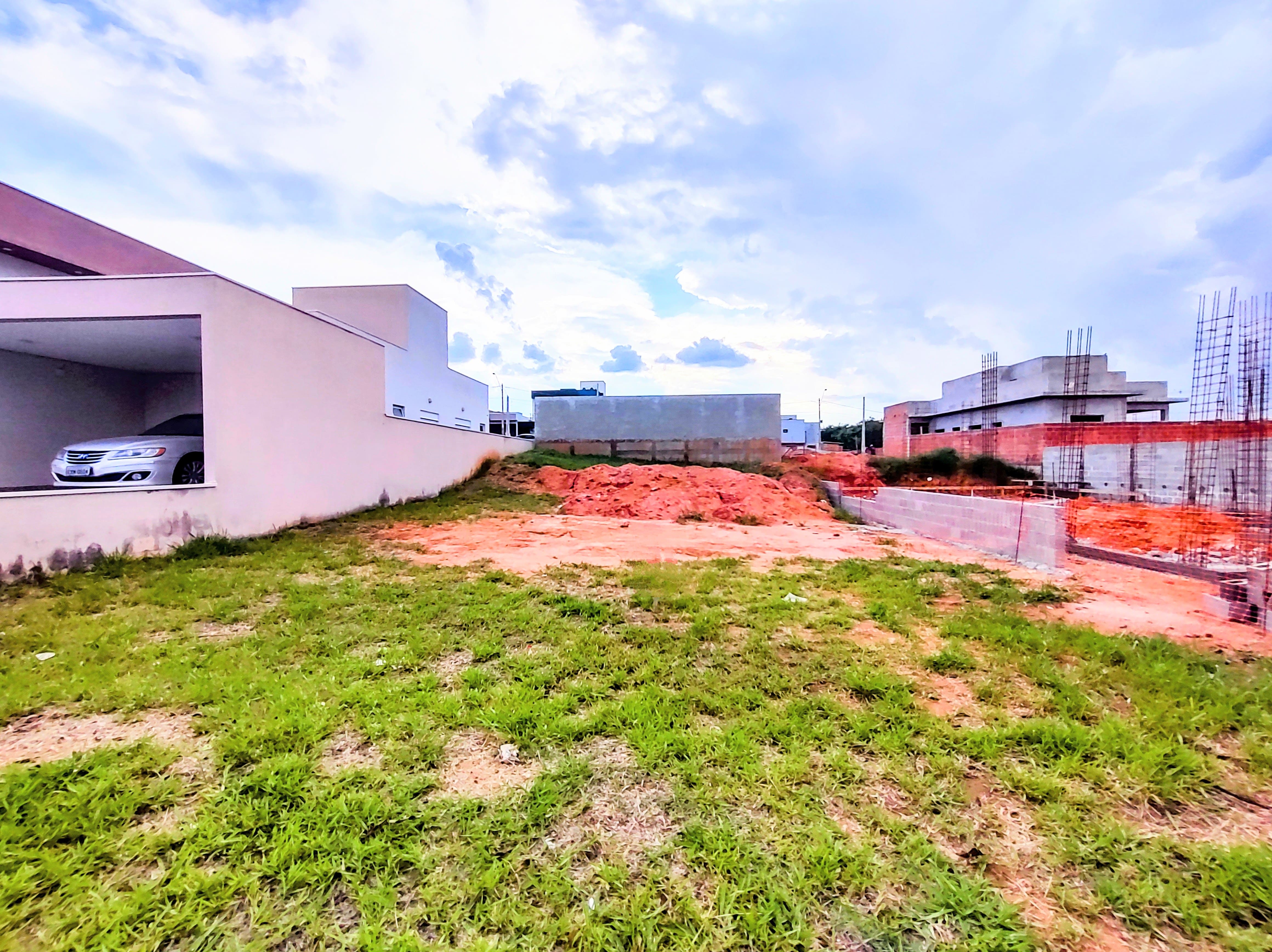 Imagem Terreno à Venda, 300 m²em Jardim Primavera - itupeva