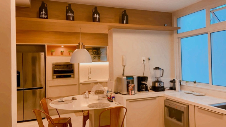 Imagem Apartamento com 4 Quartos à Venda, 250 m² em Centro - Petrópolis