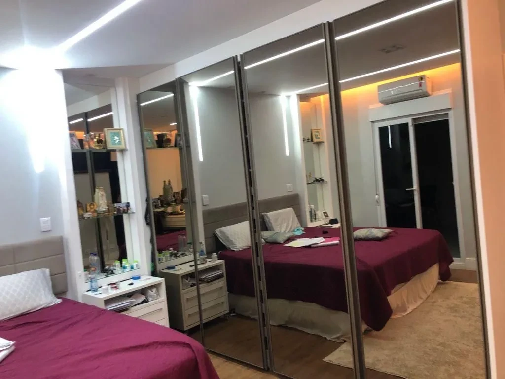 Imagem Sobrado com 5 Quartos à Venda, 412 m² em Vila Augusta - Guarulhos