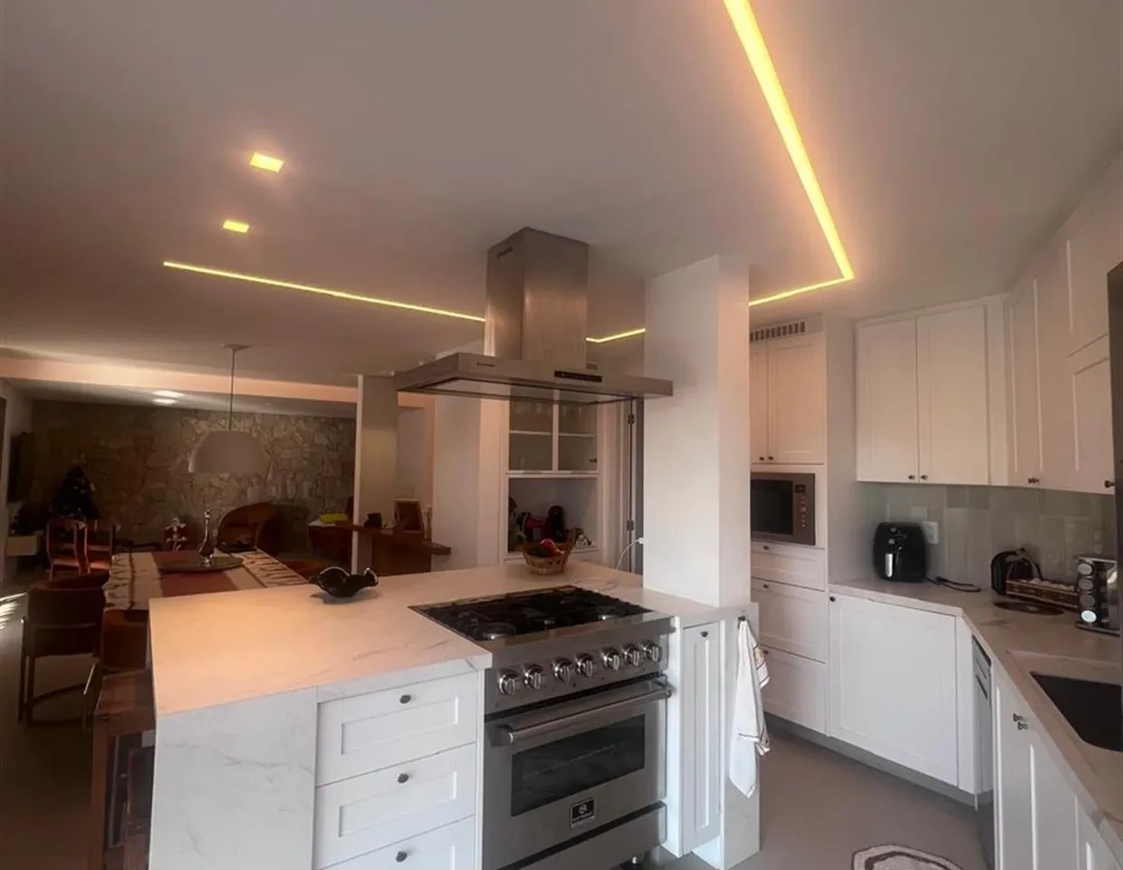 Imagem Casa de Condomínio com 4 Quartos à Venda ou Locação, 288 m² em Anil - Rio de Janeiro