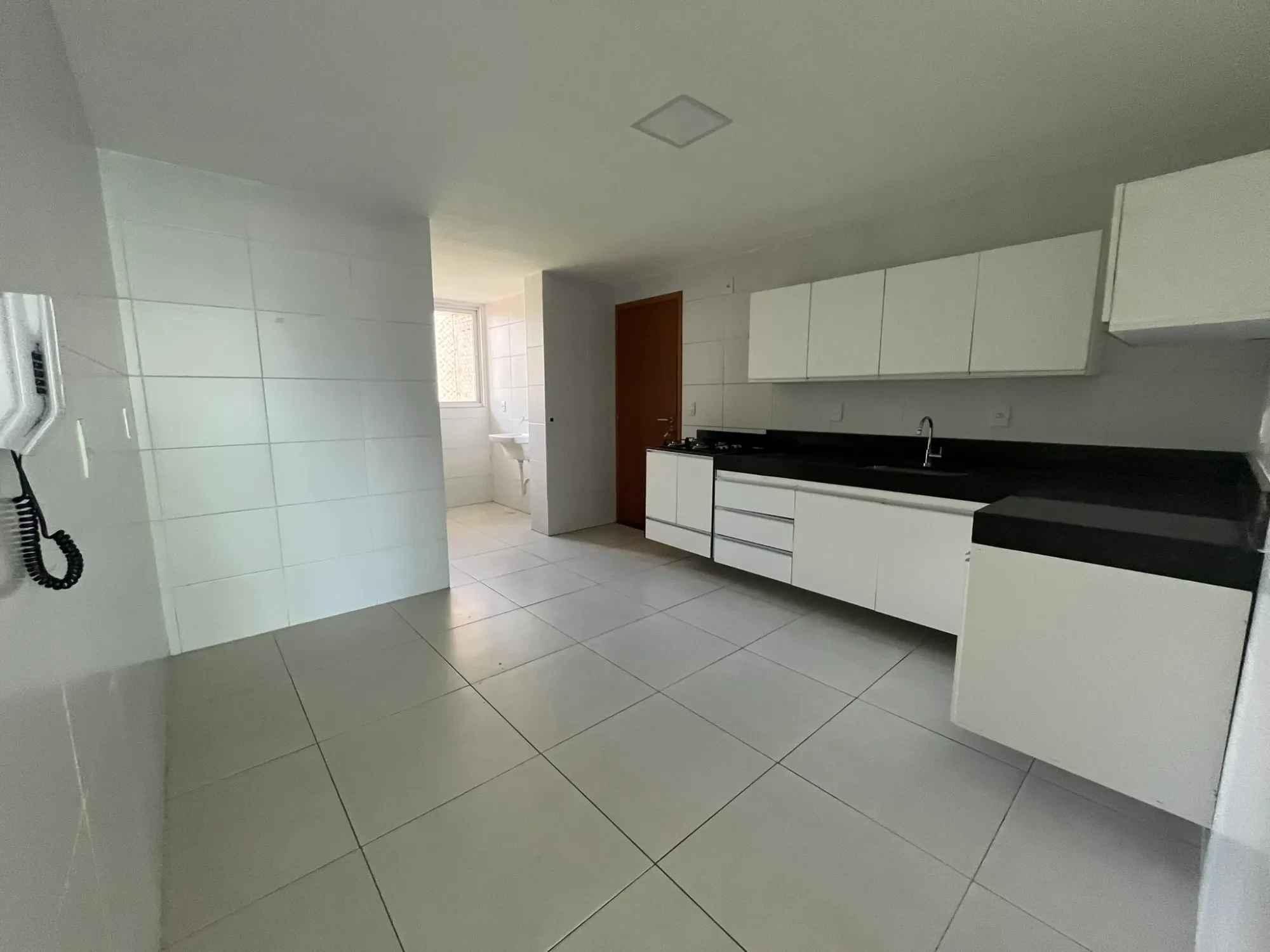 Imagem Apartamento com 4 Quartos à Venda, 136 m² em Cabo Branco - João Pessoa