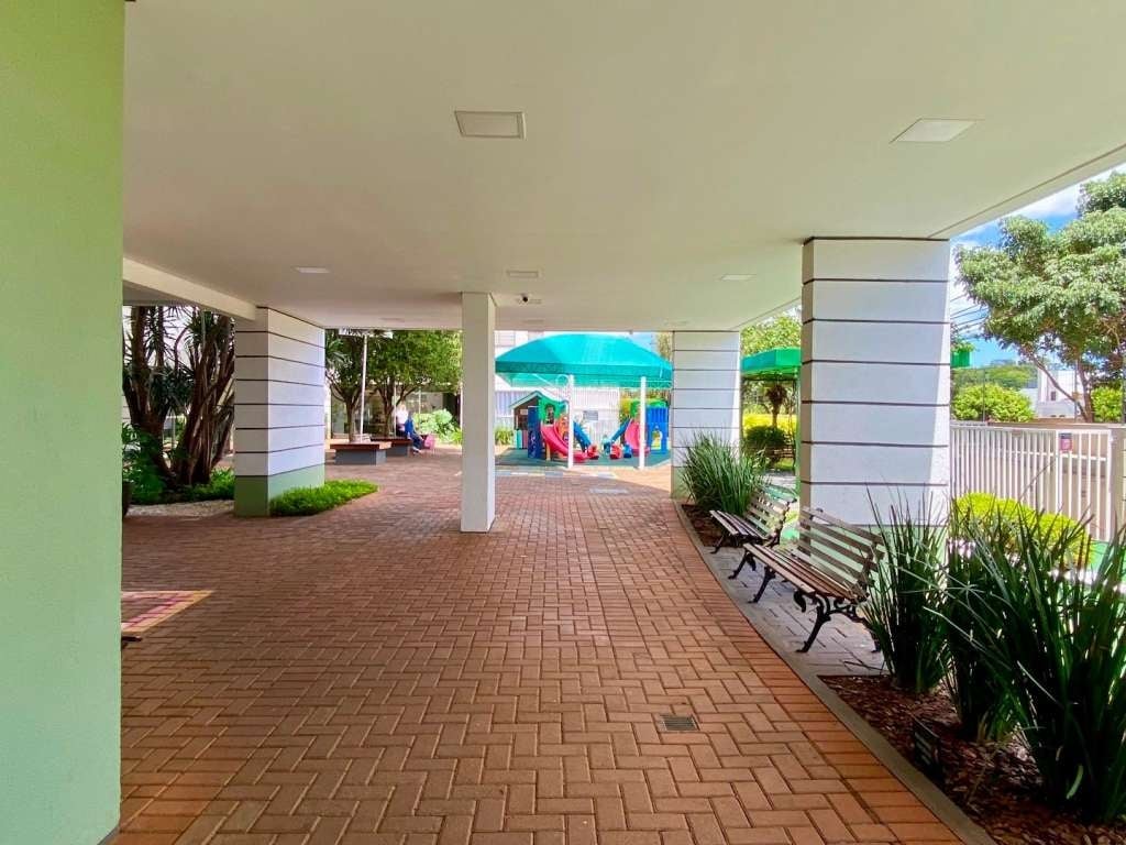 Imagem Apartamento com 3 Quartos à Venda, 67 m²em Aurora - Londrina