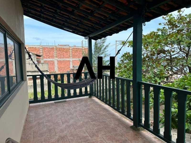 Casa com 5 Quartos à Venda, 150 m²em Praia de Itaipuaçu (Itaipuaçu) - Maricá