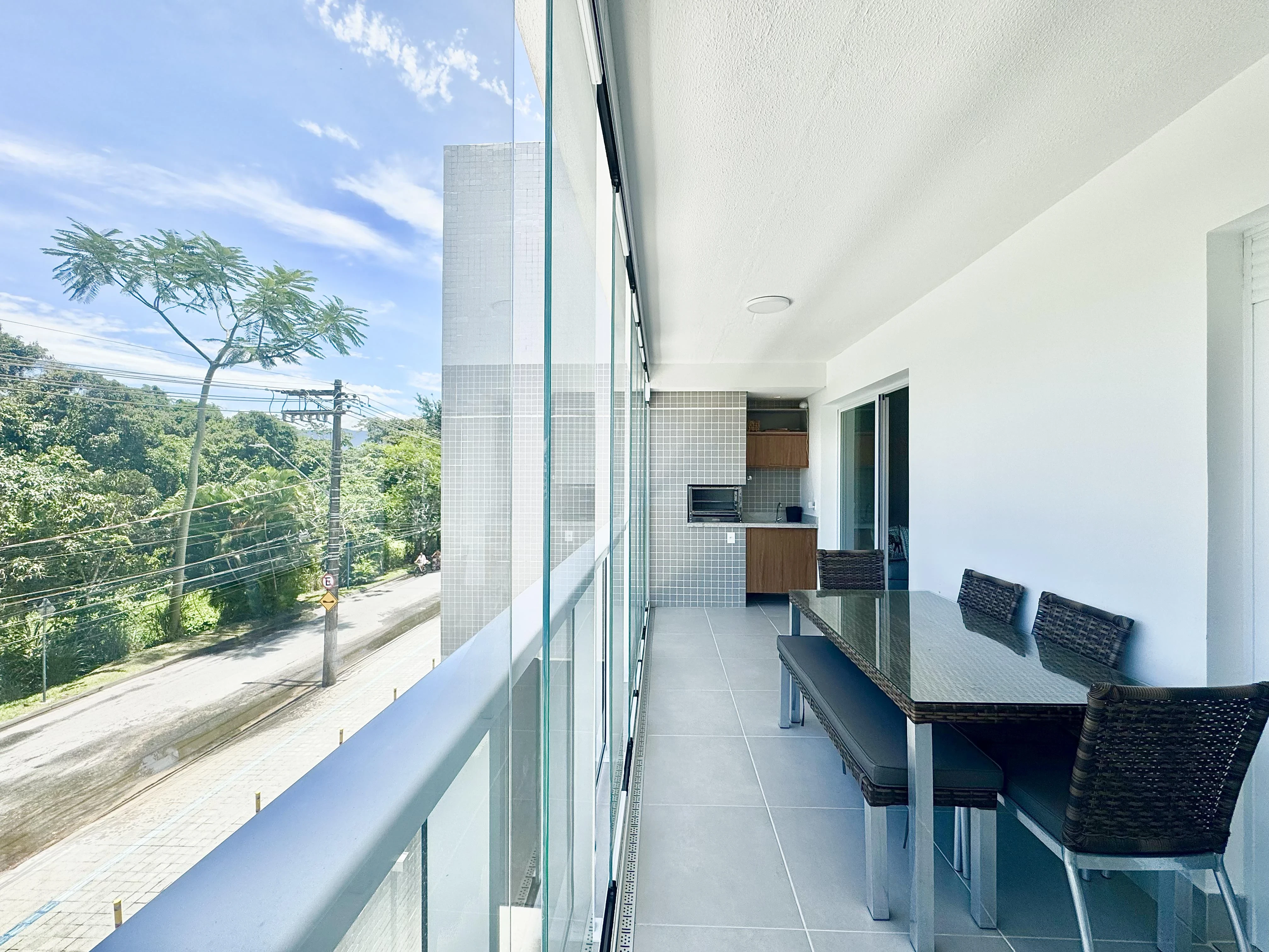 Imagem Apartamento com 2 Quartos à Venda, 103 m² em São Lourenço - Bertioga