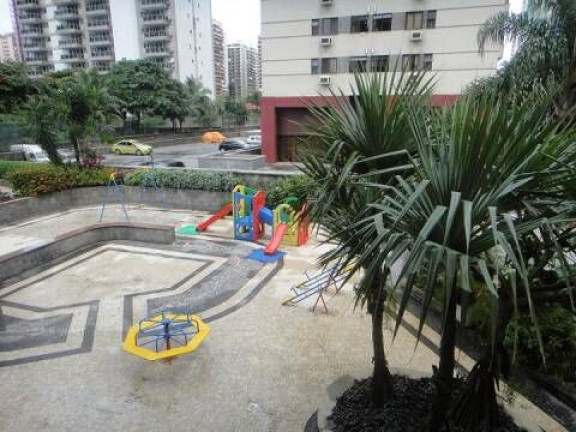 Imagem Apartamento com 2 Quartos à Venda, 65 m² em Barra da Tijuca - Rio de Janeiro