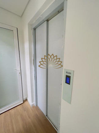 Imagem Casa de Condomínio com 3 Quartos à Venda, 404 m²em Jardim Sílvia (Zona Oeste) - São Paulo