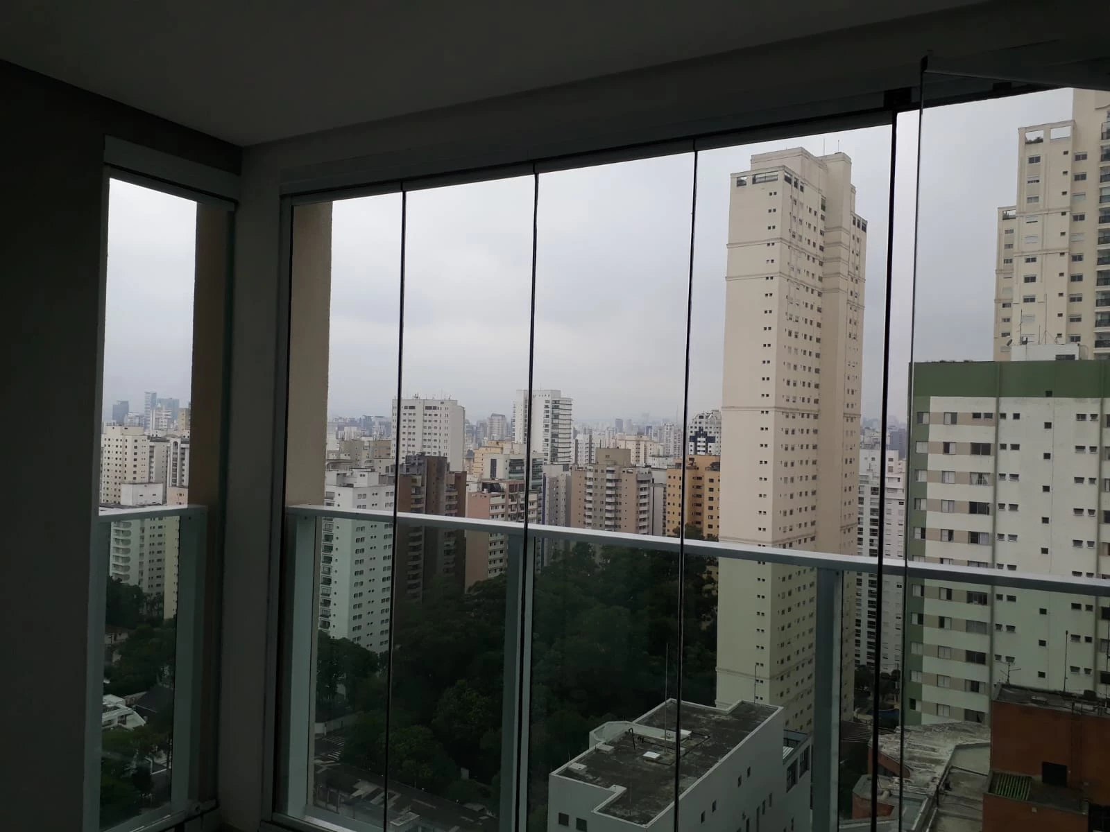 Imagem Apartamento com 1 Quarto para Alugar, 37 m² em Cidade Monções - São Paulo