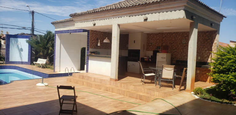 Imagem Casa com 4 Quartos à Venda, 538 m²em Setor Habitacional Vicente Pires - Trecho 3 - Brasília