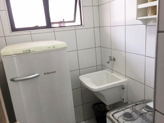 Imagem Apartamento com 2 Quartos para Alugar, 62 m² em Meireles - Fortaleza