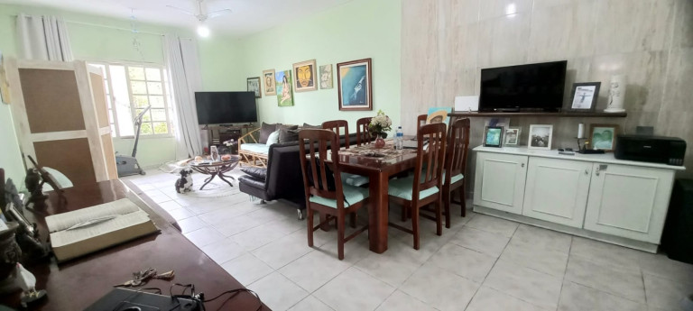 Imagem Casa com 2 Quartos à Venda, 107 m² em Centro - Peruíbe
