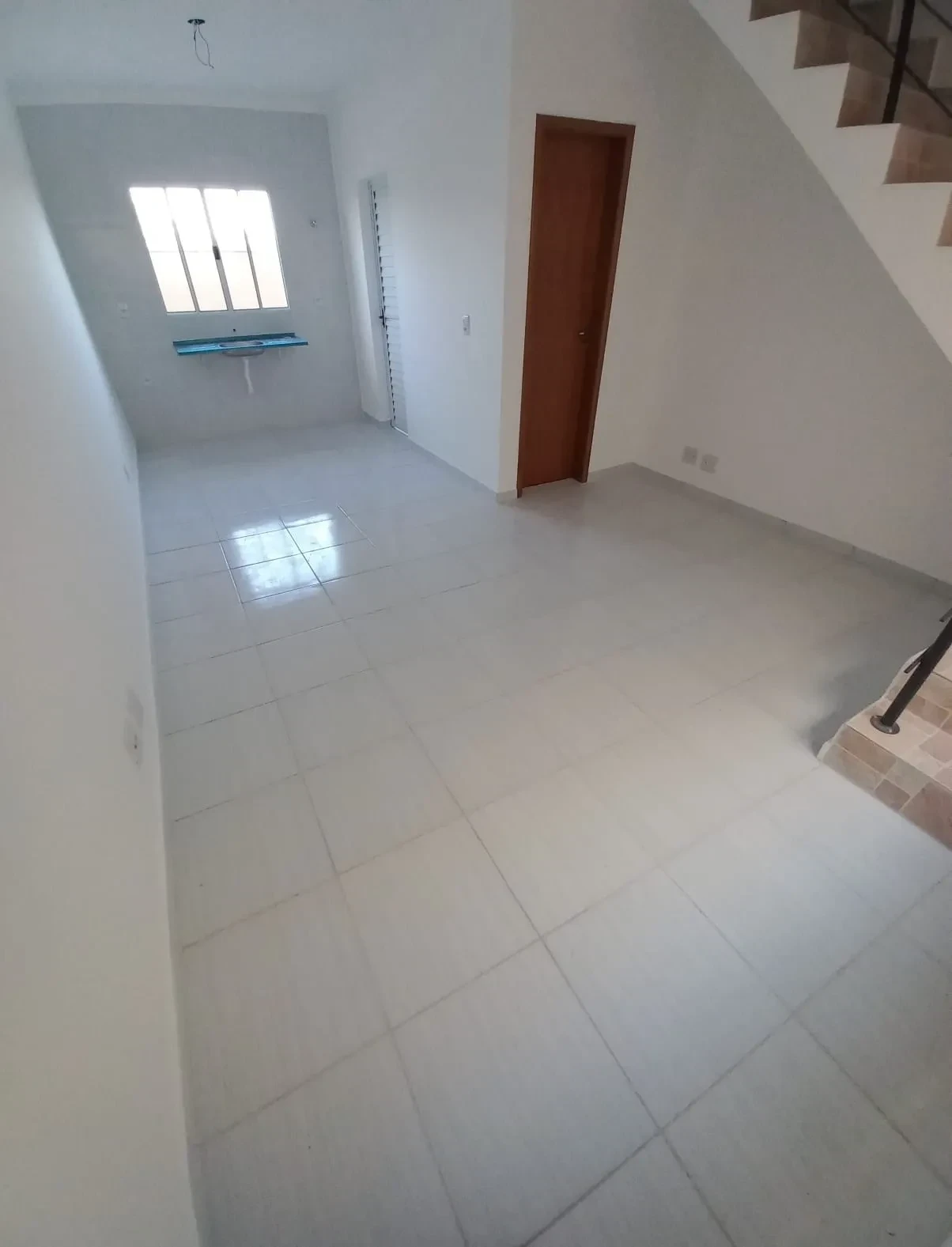 Imagem Casa de Vila com 2 Quartos à Venda, 59 metros em Vila São Paulo - Mogi das Cruzes