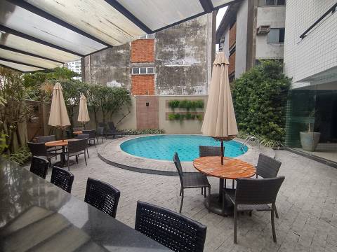 Imagem Apartamento com 3 Quartos à Venda, 123 m²em Batista Campos - Belém