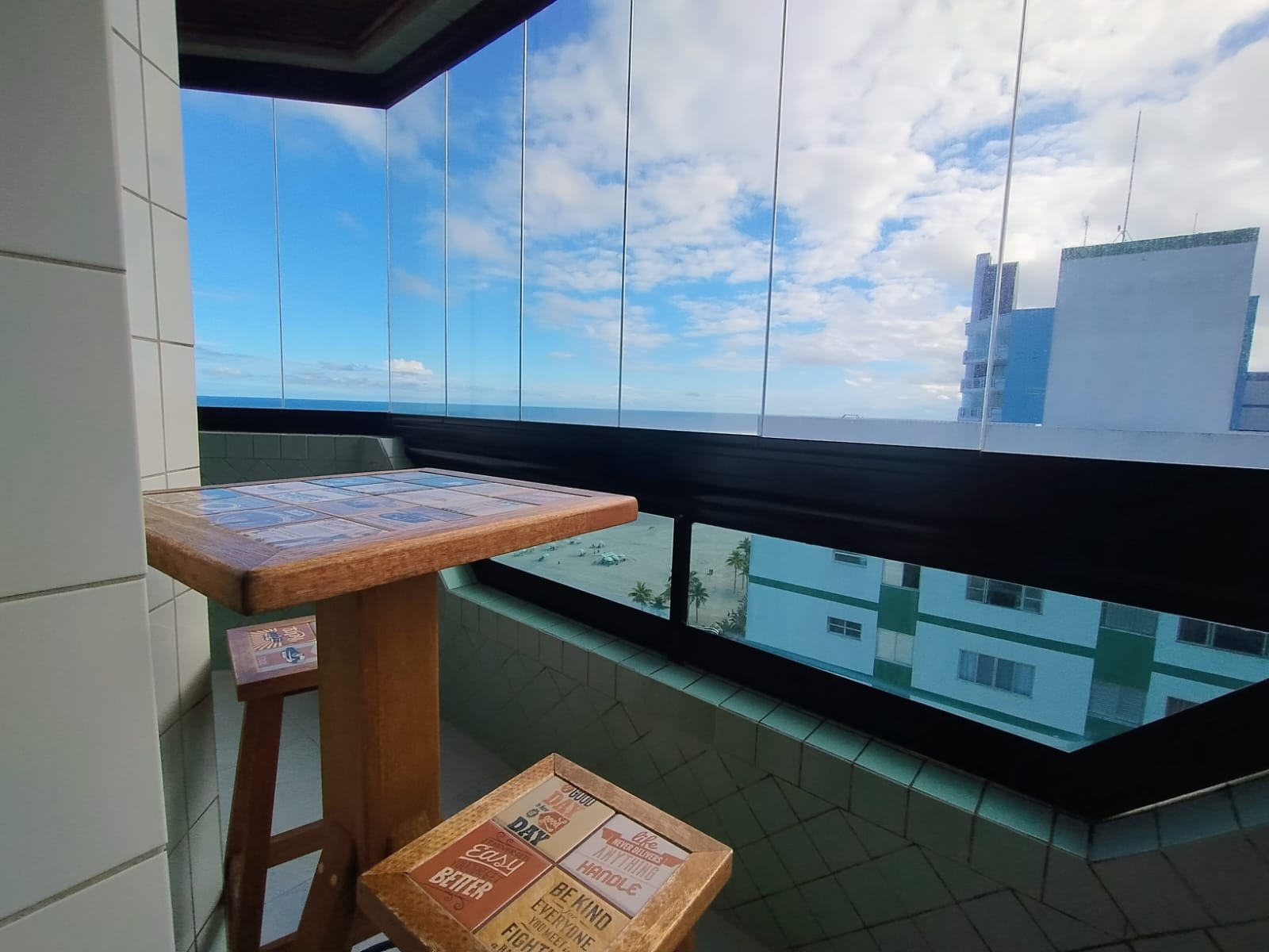 Imagem Apartamento com 1 Quarto à Venda, 62 m² em Tupi - Praia Grande