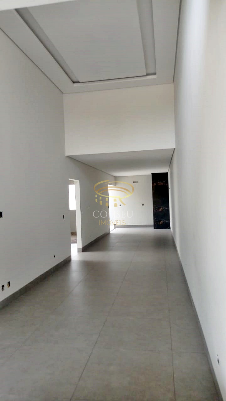 Imagem Casa com 3 Quartos à Venda, 107 m²em Jardim Paris VI - Maringá