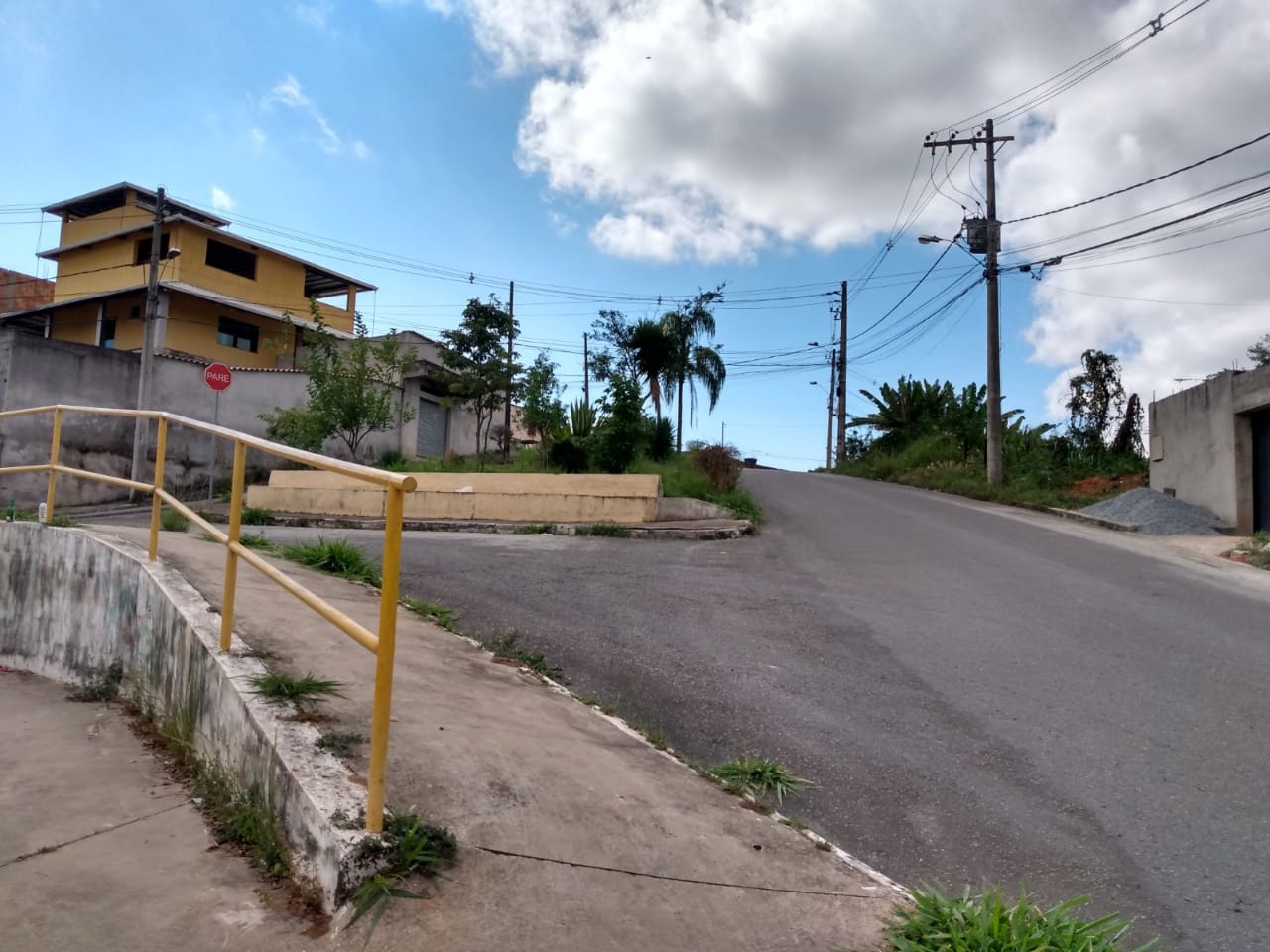 Imagem Casa com 2 Quartos à Venda, 57 m² em Monte Carlo - Santa Luzia