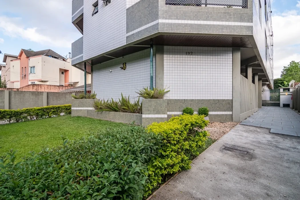 Imagem Apartamento com 2 Quartos à Venda, 101 m² em Bacacheri - Curitiba