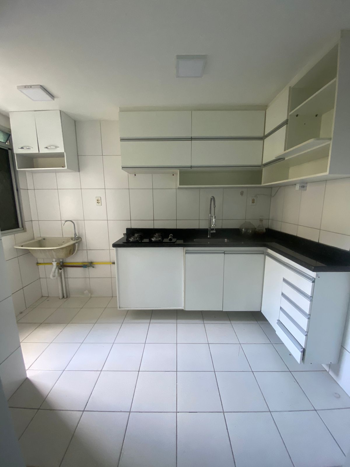 Imagem Apartamento com 3 Quartos à Venda, 70 m²em Quintas Do Picuaia - Lauro de Freitas 