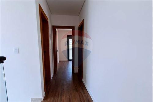 Imagem Casa de Condomínio com 2 Quartos à Venda, 315 m²em Condomínio Residencial Monte Carlo - São José dos Campos