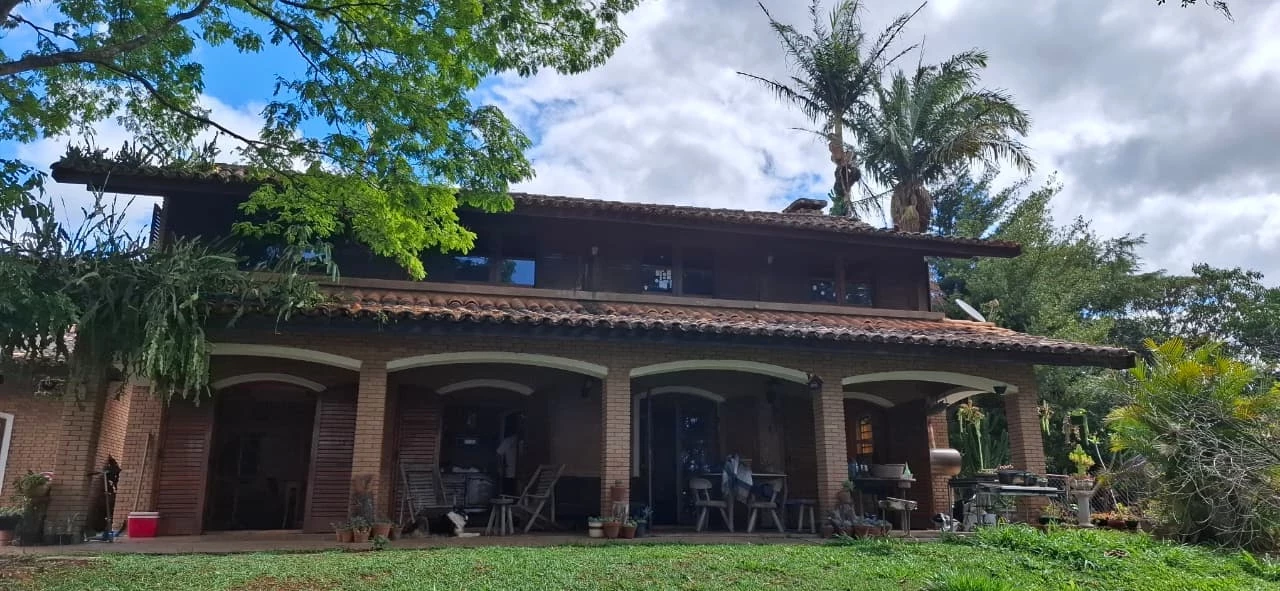 Imagem Casa com 4 Quartos à Venda, 400 m² em Retiro das Fontes - Atibaia
