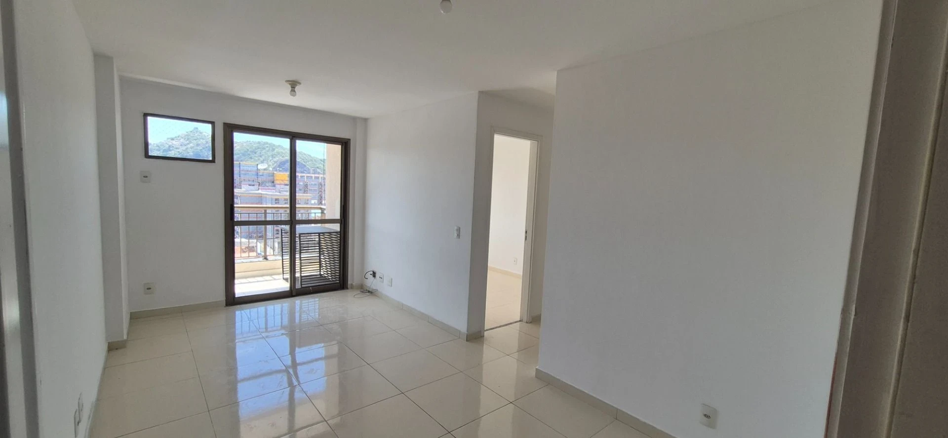 Imagem Apartamento com 2 Quartos à Venda, 75 m² em Centro - Niterói