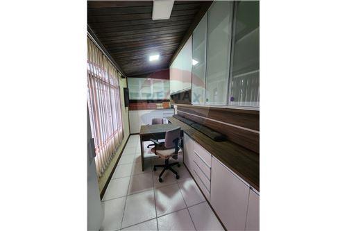 Imagem Casa com 3 Quartos à Venda, 281 m²em Jardim das Indústrias - São José dos Campos