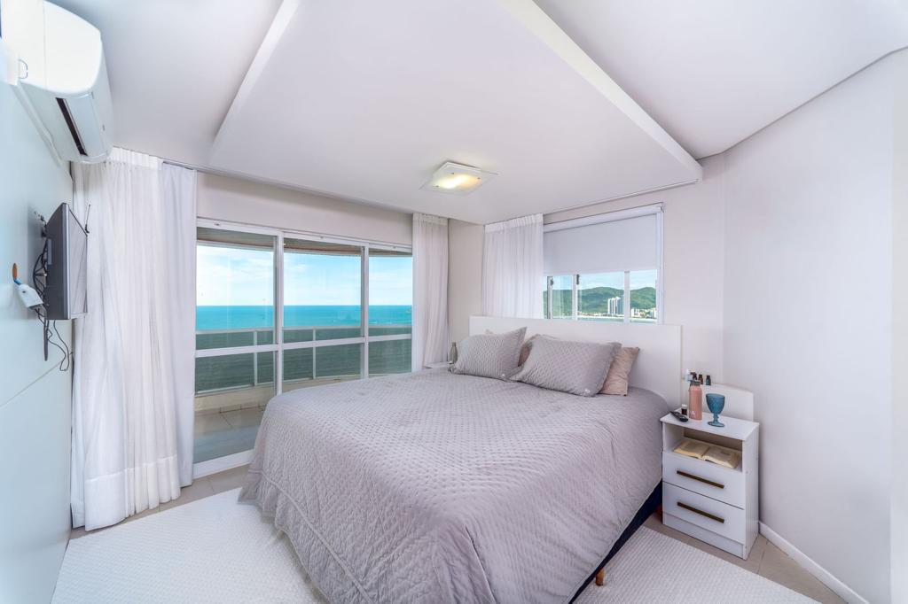 Imagem Cobertura com 5 Quartos à Venda, 539 m²em Centro - Balneário Camboriú