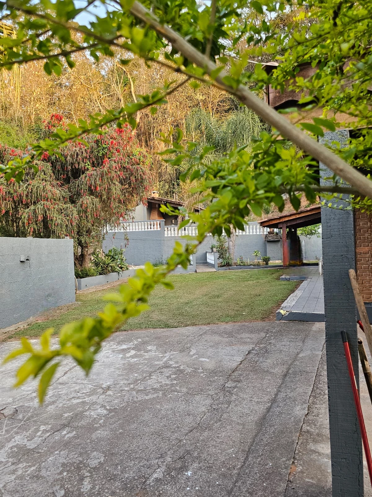 Imagem Chácara com 3 Quartos à Venda, 300 m² em Jundiaizinho (Terra Preta) - Mairiporã