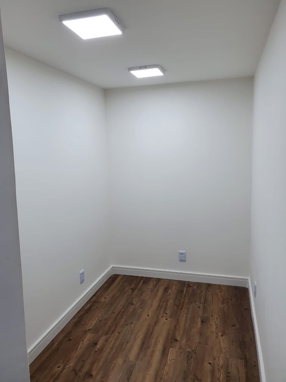 Imagem Sala Comercial à Venda ou Locação, 204 m² em Cidade Monções - São Paulo