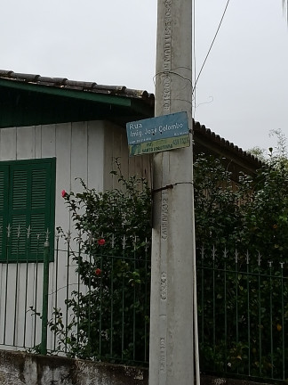 Imagem Casa de Condomínio com 3 Quartos à Venda, 89 m² em Rio Maina - Criciúma