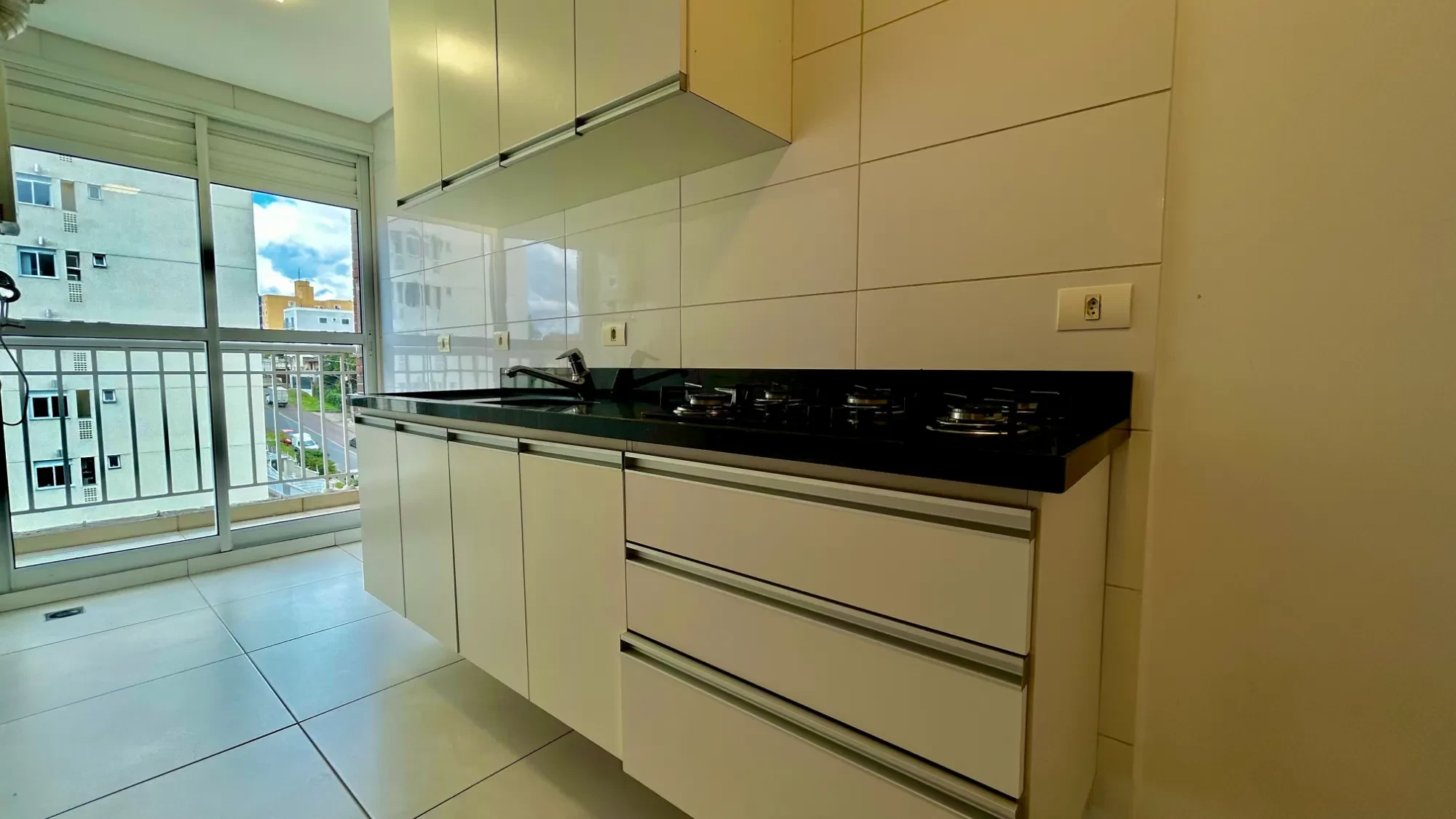 Imagem Apartamento com 2 Quartos à Venda, 58 m² em Boa Vista - Curitiba