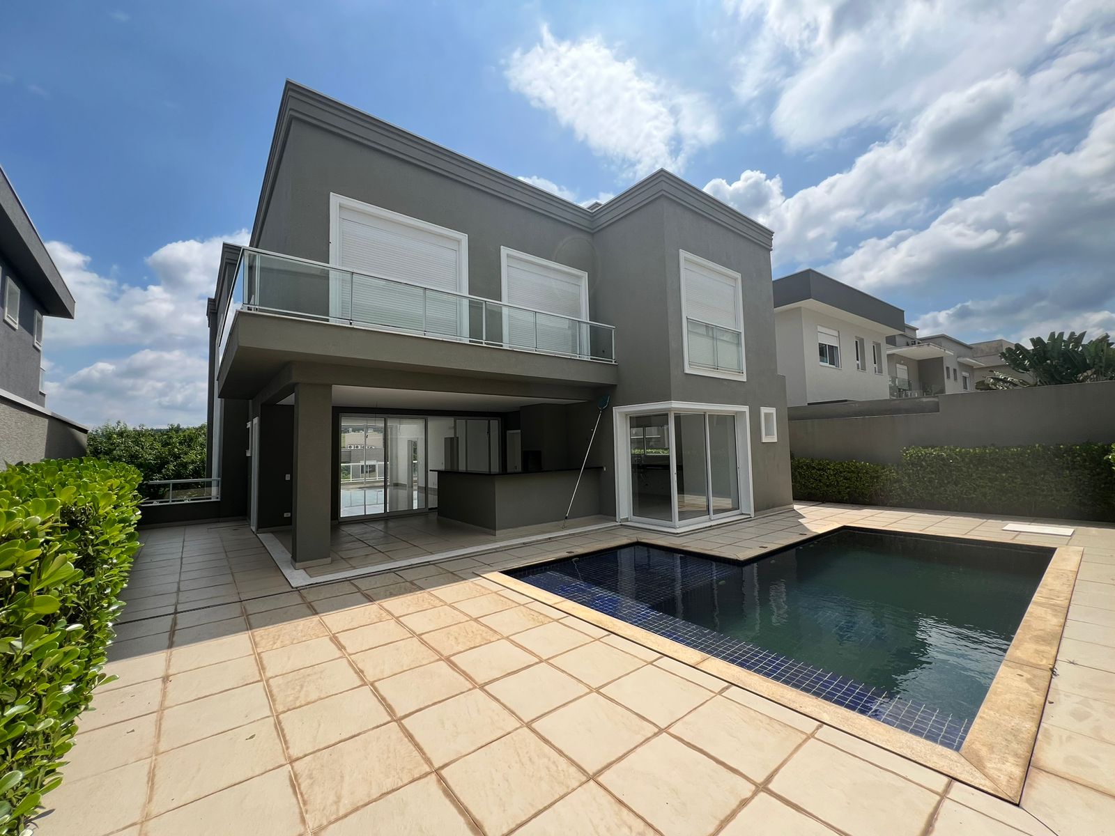 Imagem Casa com 4 Quartos à Venda, 430 m²em Alphaville - Santana de Parnaíba