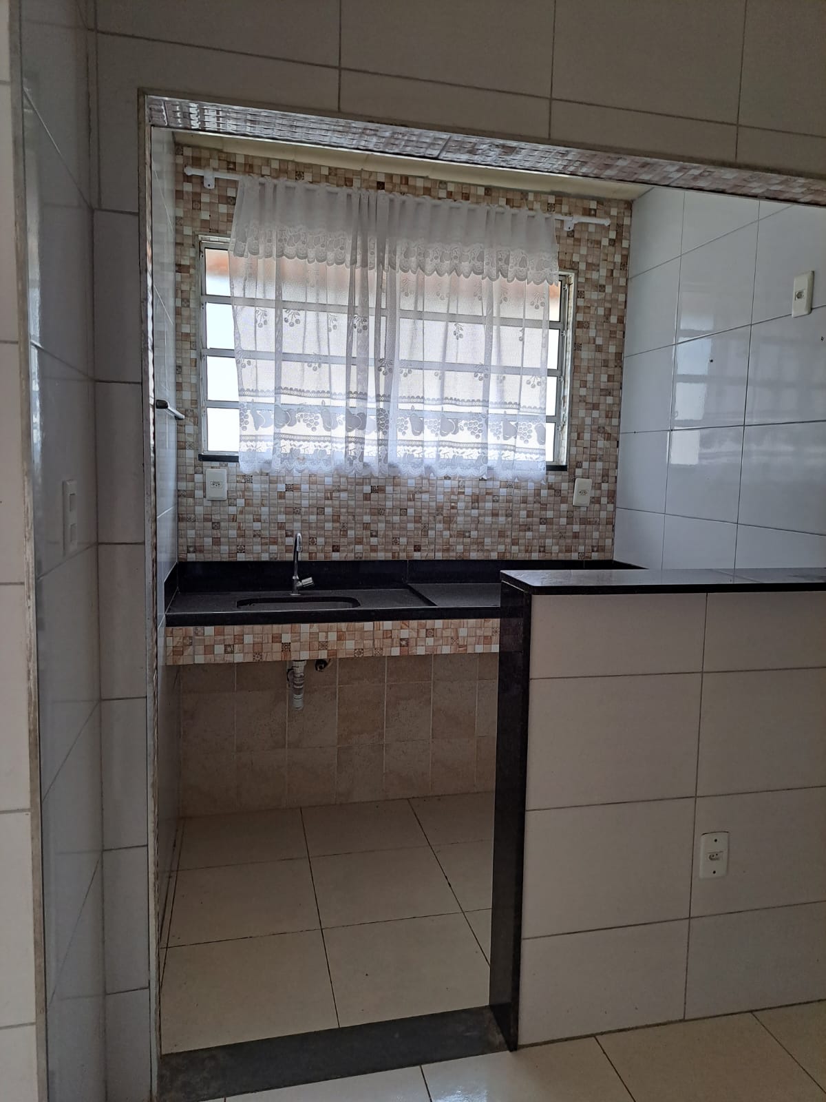 Imagem Casa de Condomínio com 2 Quartos à Venda, 60 m²em Guaratiba - Rio de Janeiro