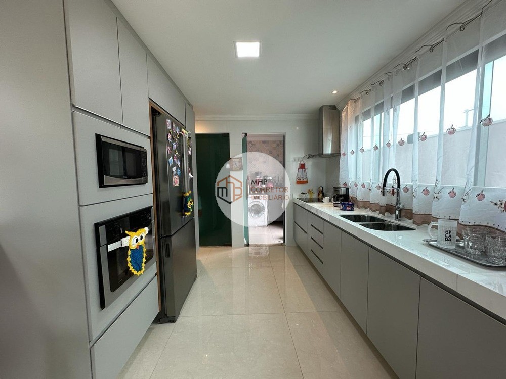 Imagem Casa de Condomínio com 4 Quartos à Venda, 204 m²em Nova São Pedro - São Pedro da Aldeia