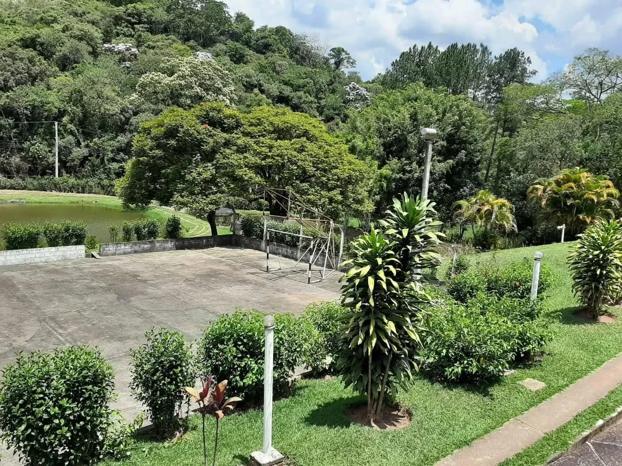Imagem Chácara com 4 Quartos à Venda, 464 m² em Botujuru (Botujuru) - Campo Limpo Paulista